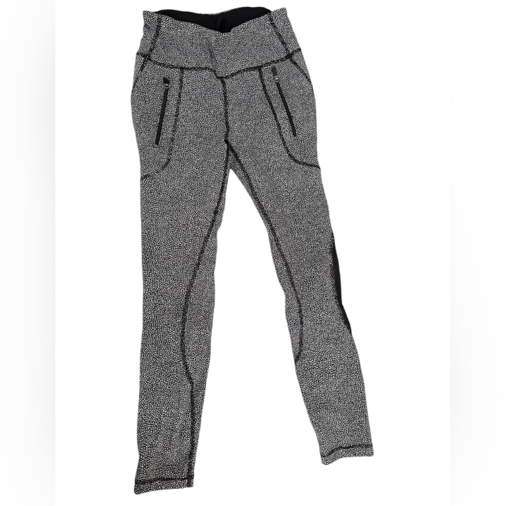 Lululemon Pants. appear to be size 2-4. EUC
